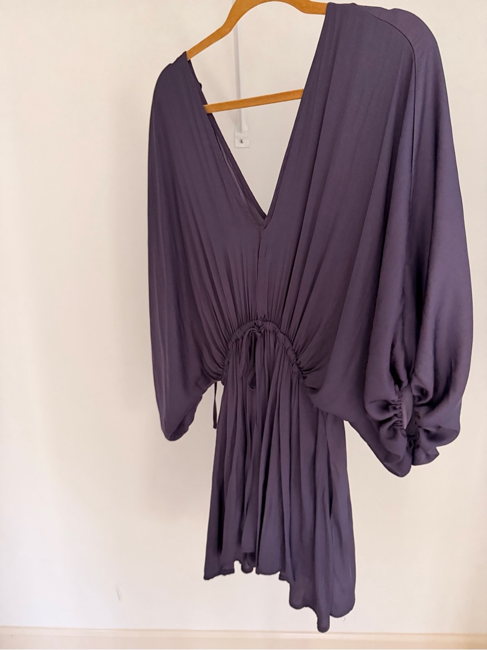 Deep Mauve Purple V-Neck Flowing mini Dress
